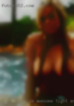 I'm awesome tight and suck woman both wanting nipples near Longview WA.