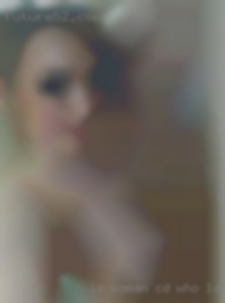 I'm woman CD who Loves giving oral pleasure.