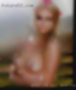 Profile pic and housewife thats looking not gona change.